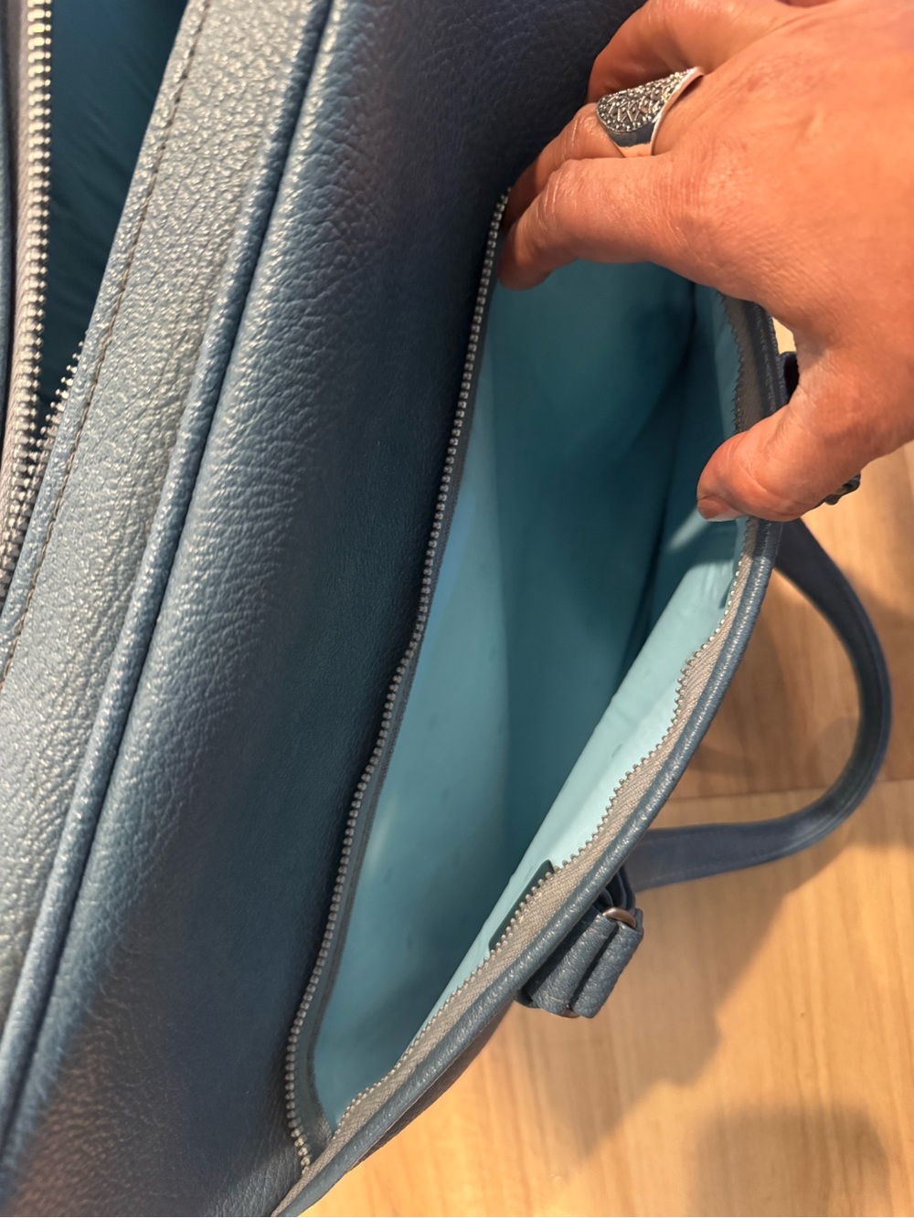 Samsonite Blue Vintage Leather Weekended Travel Bag - Picture 7 of 7